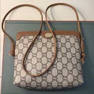 GUCCI PLUS CROSSBODY